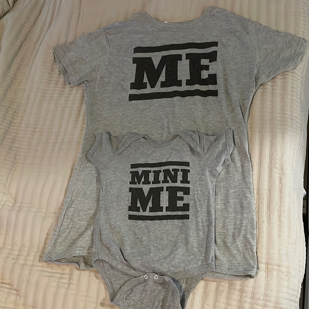 Mommy and Me matching Top and Onesie Size XL and 18 months